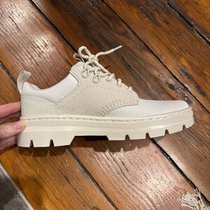 Dr. Martens Reeders Cream Lace-Up Sneakers